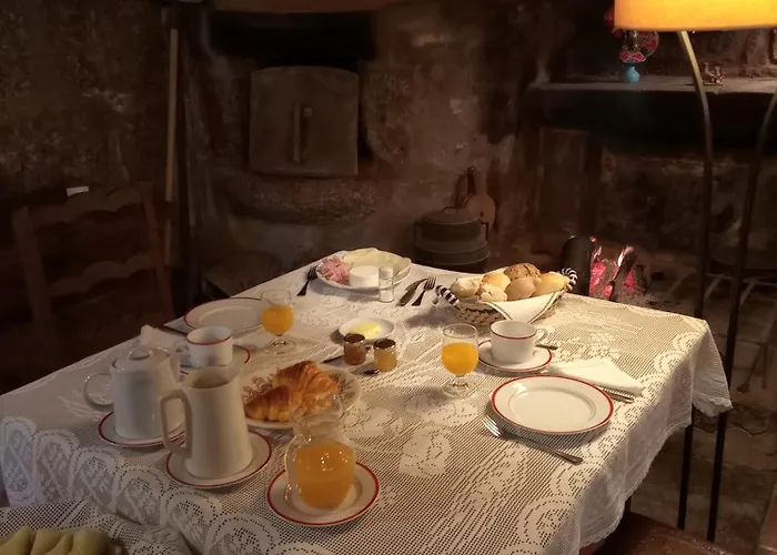 Paco De S.cipriano לינה וארוחת בוקר גימראייש